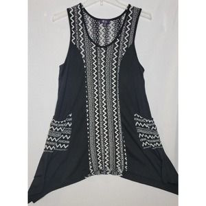 Lily by Firmiana Black And White Tunic Cover up Swim Crocheted Size‎ Medium